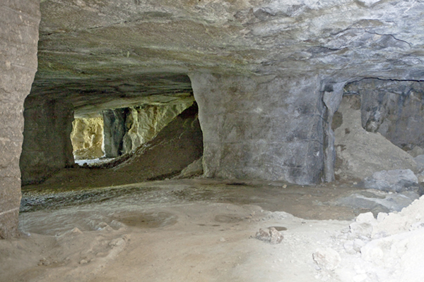 Cava di gesso in sotterraneo