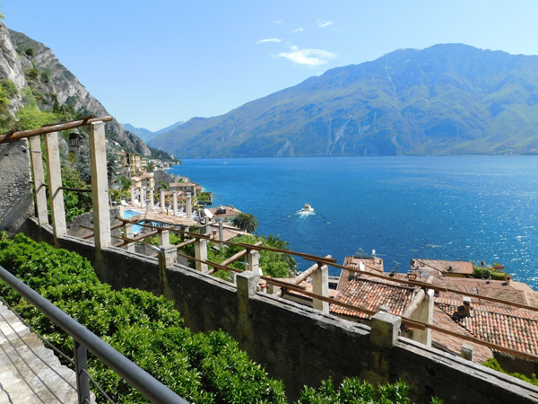 Limonaia del Castel e panorama