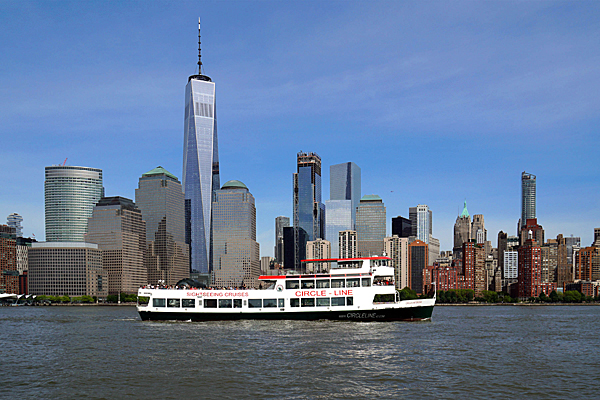 Circle-Line-Sightseeing-Cruises-Bronx-courtesy-Circle-Line-Sightseeing-Cruises.jpg