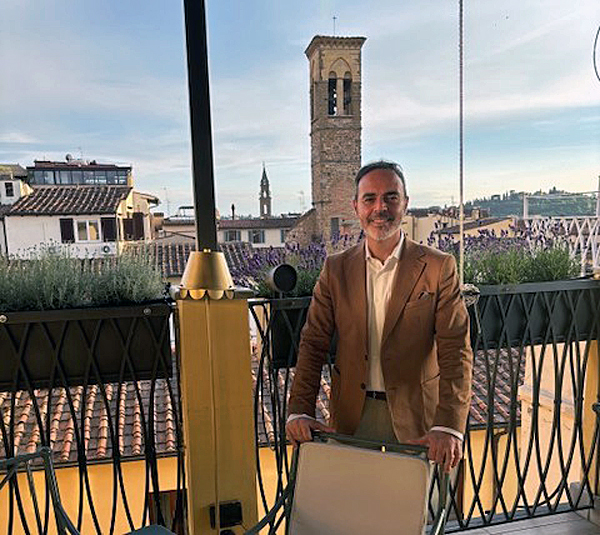  Il General Manager Marco Del Lama nella Terrazza delle Farfalle