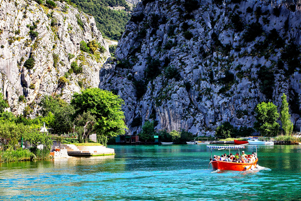 In gita sul fiume Cetina (Ph. Denis Peros)