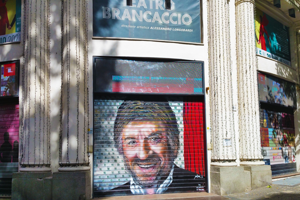 Murales Gigi Proietti al teatro Brancaccio Ph. Maurizio Ceccaioni