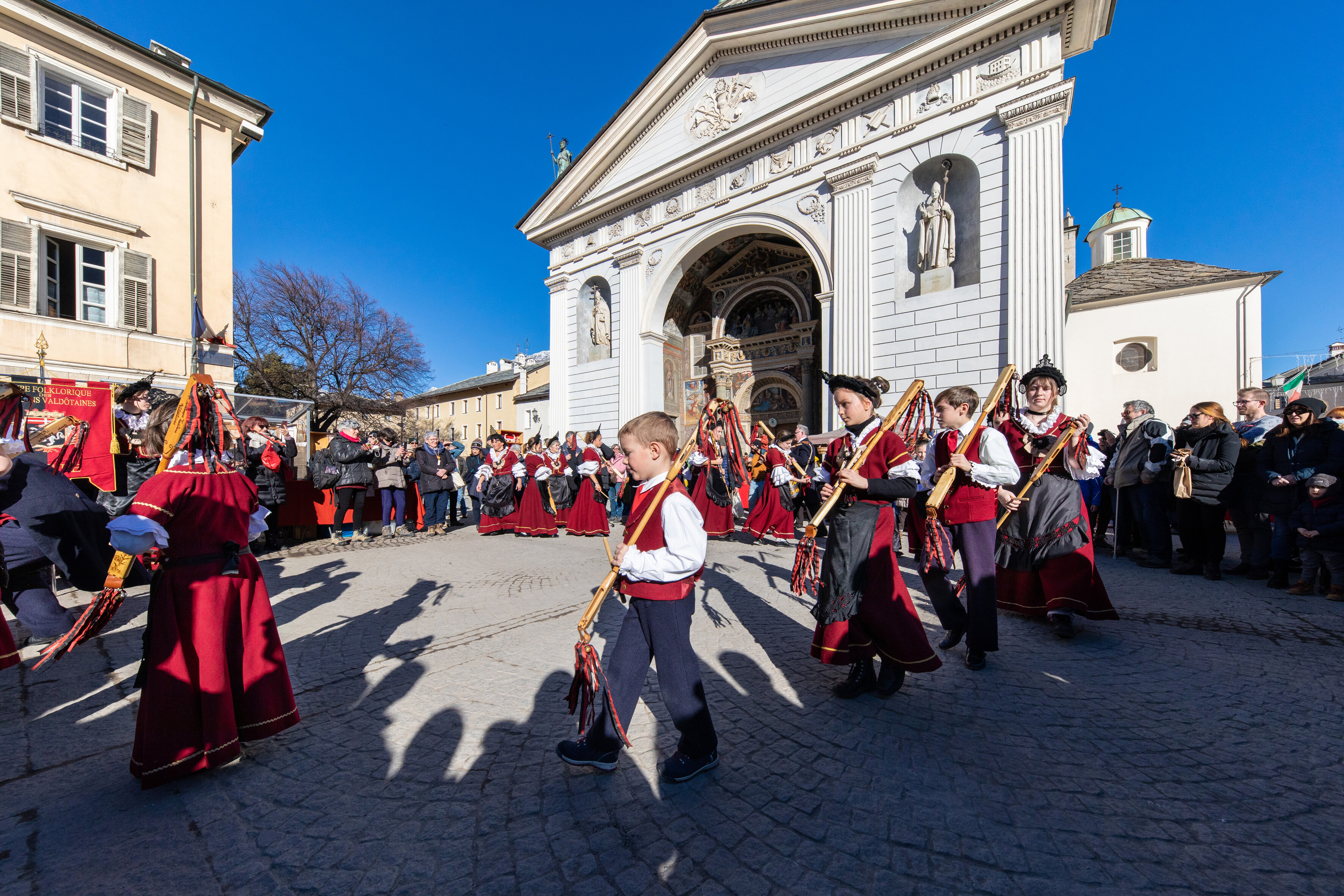 APERTURA VALLE D'AOSTA-Groupe folklorique Traditions Valdôtaines Fiera Sant'Orso (foto Enrico Romanzi)