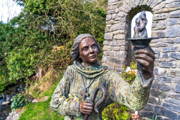 Brigids Holy Well - Kildare - Gareth Wray