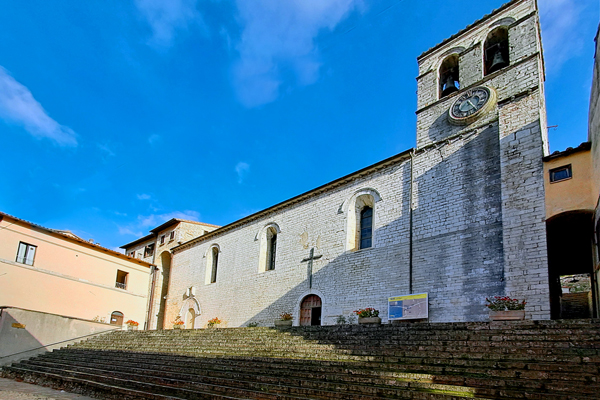 Facciata esterna Santuario di San Francesco