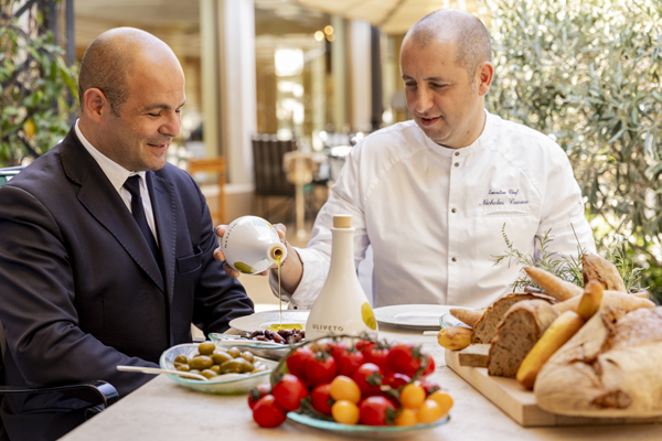 Mario Fasano Restaurant Manager e lo Chef Nicholas Cuomo